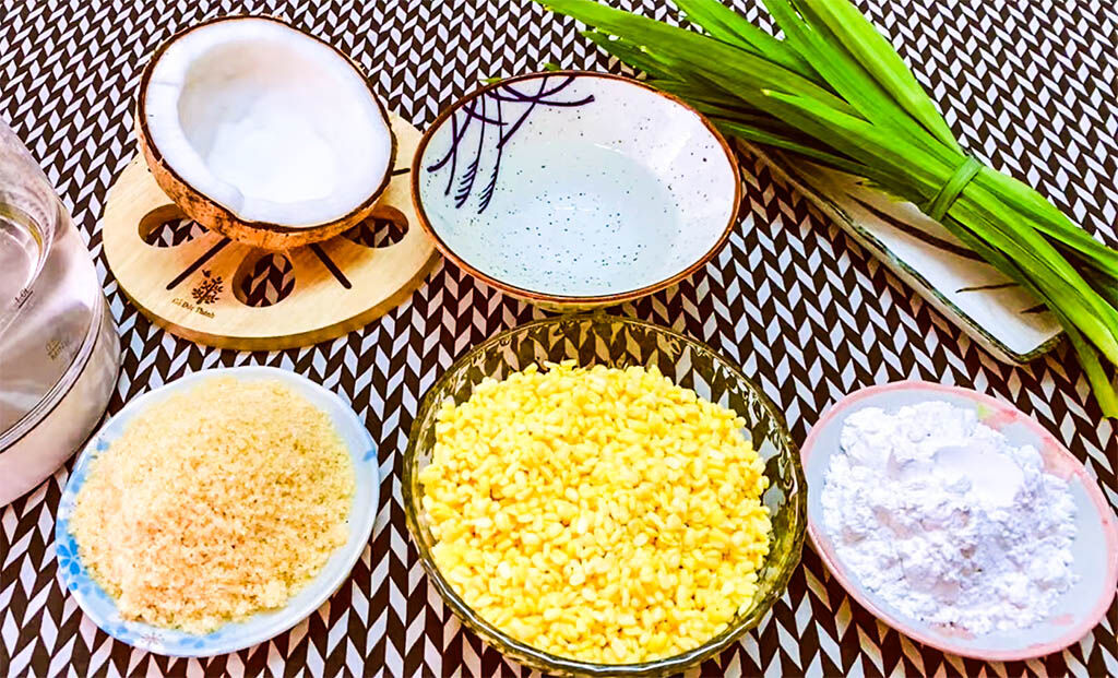 Shop for chè đậu xanh ingredients at Hue City’s vibrant market